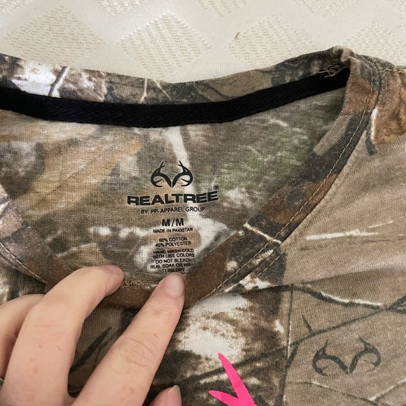 Realtree tee - Picture 2 of 2